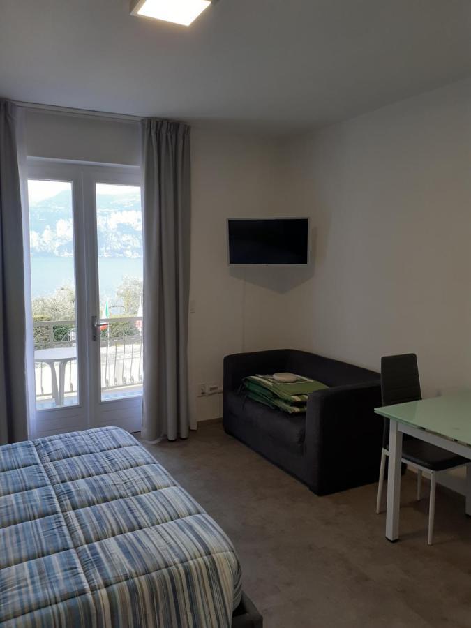 Residence Le Palme Appartamenti Malcesine Exterior foto